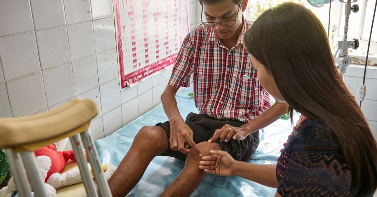 Obrázok:  Myo Aung žije v Mjanmarsku a má hemofíliu A s inhibítormi.